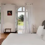 Chateau De Briancon 3*