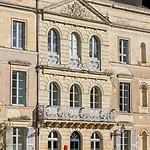 Chateau De Briancon, The Originals Relais ホテル 3*