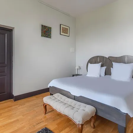 Hotel Chateau De Briancon, The Originals Relais