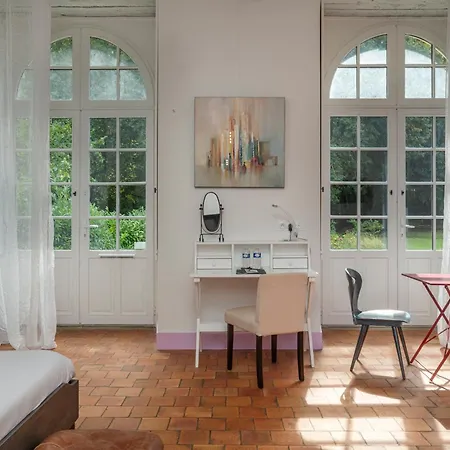 Chateau De Briancon, The Originals Relais 3* Baune