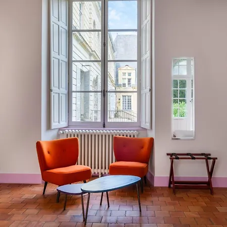 호텔 Chateau De Briancon, The Originals Relais 3*