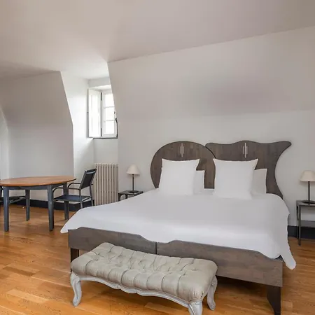 Chateau De Briancon, The Originals Relais Hotel Baune