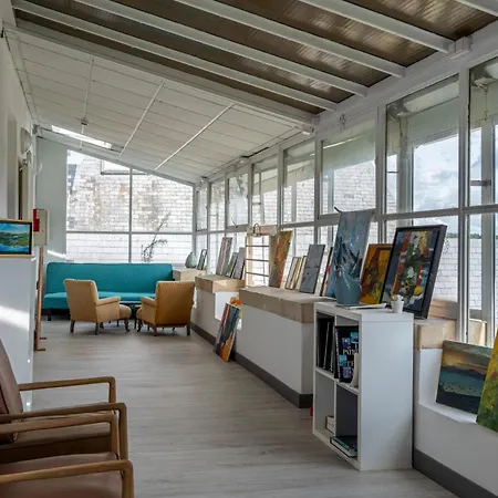 布里昂松城堡住宿加早餐旅馆 3* Baune