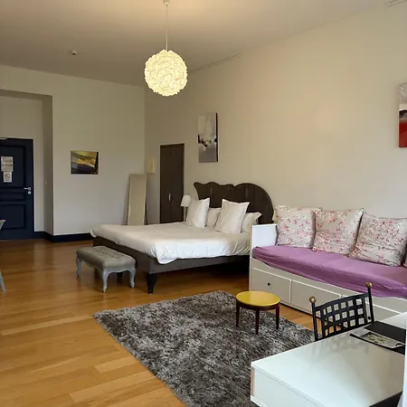 Chateau De Briancon, The Originals Relais 호텔 Baune