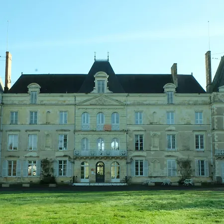 Chateau De Briancon, The Originals Relais Hotel Baune