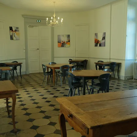 Chateau De Briancon, The Originals Relais Hotel 3*