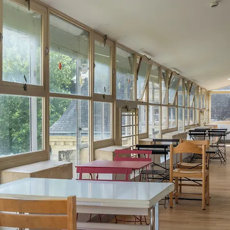Hotel Chateau De Briancon, The Originals Relais Baune