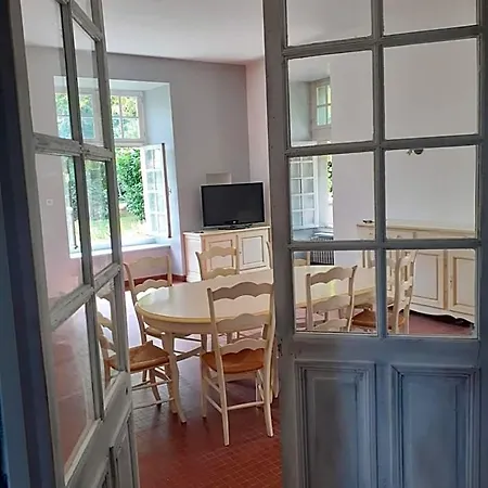 Chateau De Briancon, The Originals Relais 酒店 Baune