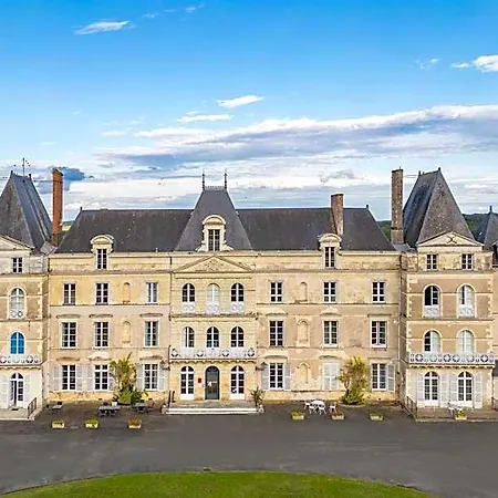 酒店 Chateau De Briancon, The Originals Relais 3*