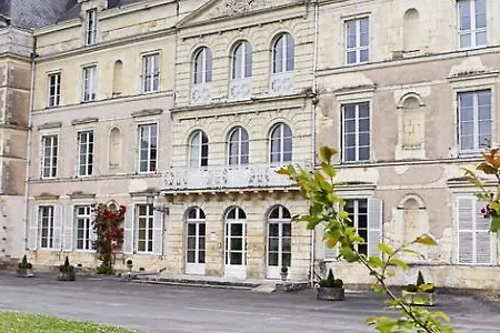 Hotel Chateau De Briancon, The Originals Relais 3*