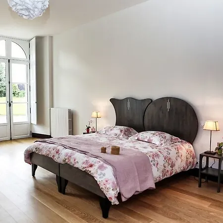 Chateau De Briancon, The Originals Relais Baune