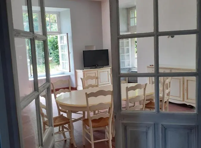 Chateau De Briancon, The Originals Relais 3* Baune