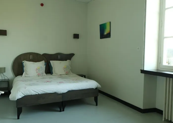 Chateau De Briancon, The Originals Relais Baune