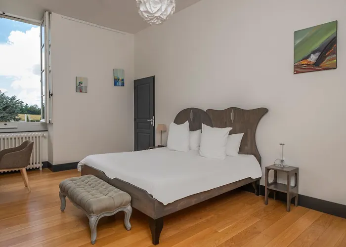 Chateau De Briancon, The Originals Relais Hotel