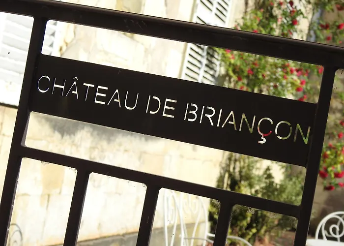 Chateau De Briancon Hotel 3*