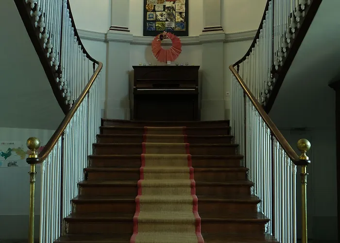 Chateau De Briancon, The Originals Relais Hotel 3*