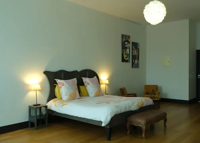 Hotel Chateau De Briancon, The Originals Relais 3*